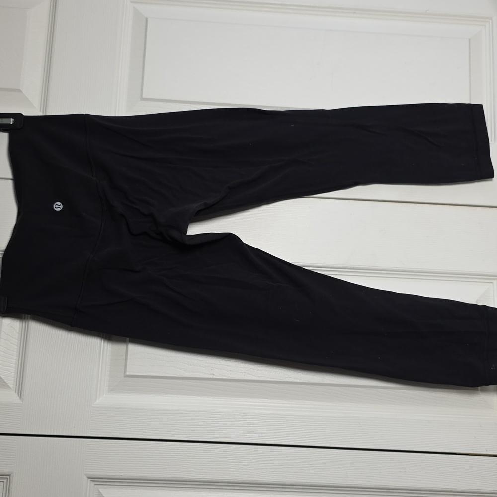 Lululemon Athletica Black Cropped Leggings Size 6 - Picture 4 of 12